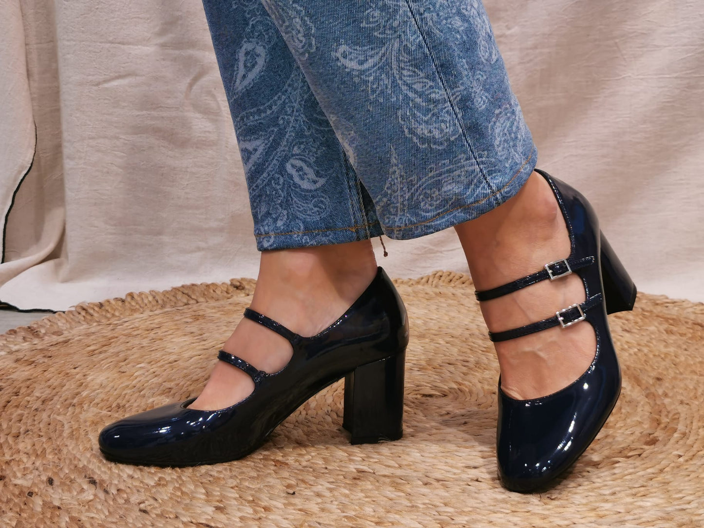 Chaussures vernis bleu marine