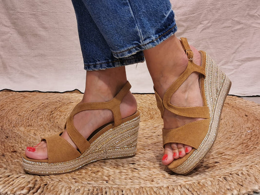 Sandales camel compensées cordes