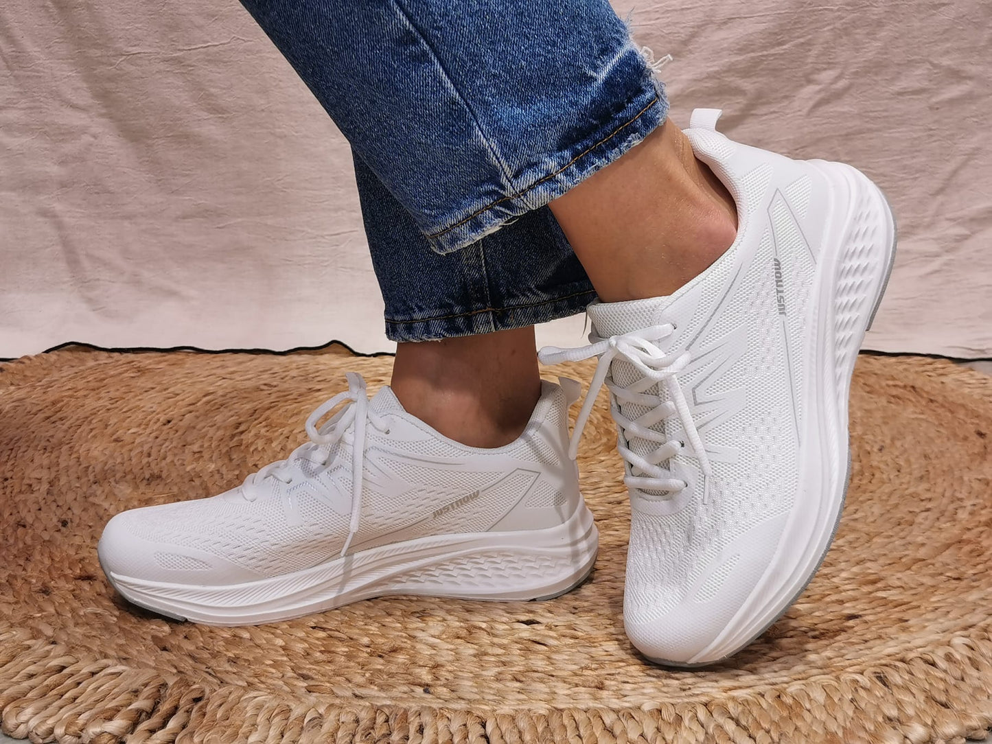 Baskets blanches style running
