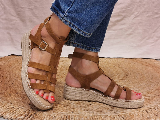 Sandales espadrilles compensées camel